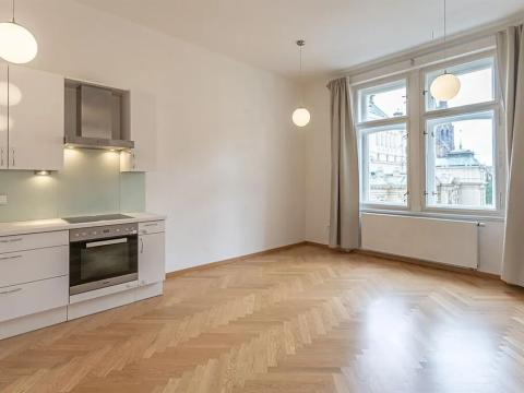 Pronájem bytu 3+kk, Praha - Vinohrady, Římská, 85 m2