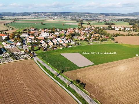 Prodej pozemku pro bydlení, Chomutice, 5197 m2