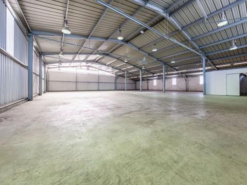 Pronájem skladu, Bradlec, Bezdězská, 810 m2