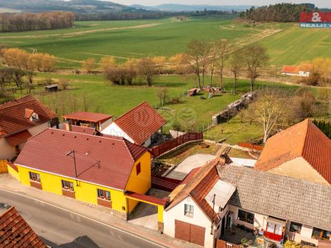 Prodej rodinného domu, Přešťovice, 662 m2