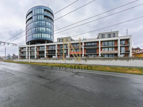 Prodej bytu 2+kk, Plzeň, Nepomucká, 76 m2