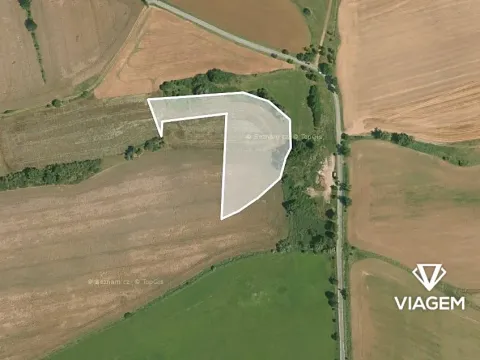 Prodej podílu pole, Lážovice, 2634 m2