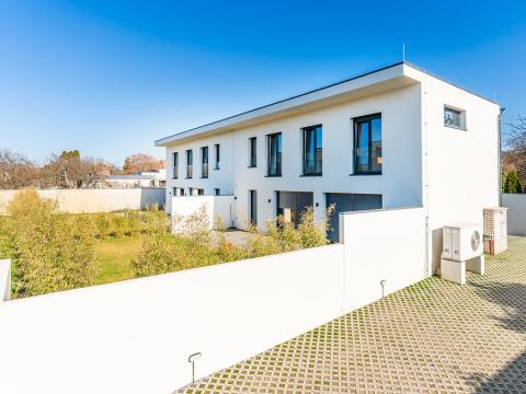 Prodej rodinného domu, Praha - Lipence, Josefa Houdka, 119 m2