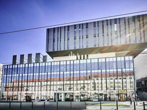 Pronájem kanceláře, Praha - Dejvice, Evropská, 759 m2