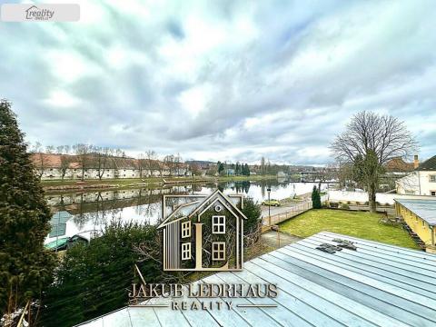 Prodej bytu 2+kk, Týn nad Vltavou, Legií, 60 m2