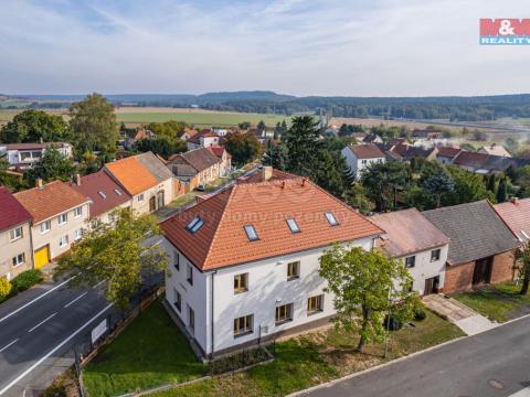 Prodej bytu 2+kk, Řevničov, Karlovarská, 90 m2