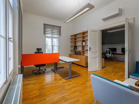 Pronájem kanceláře, Praha - Vinohrady, Fričova, 74 m2