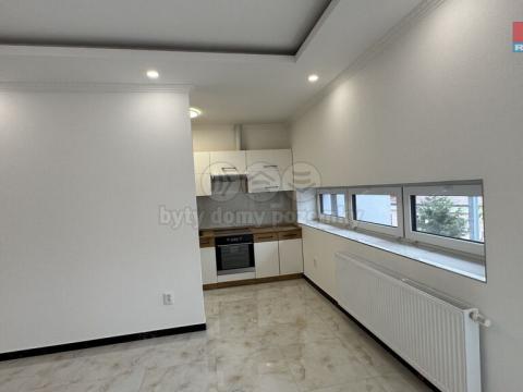 Pronájem bytu 3+kk, Rokycany - Střed, Palackého, 65 m2