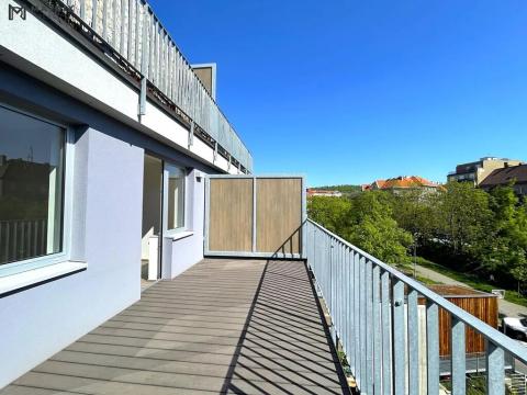 Pronájem bytu 2+kk, Praha - Libeň, U Rokytky, 78 m2