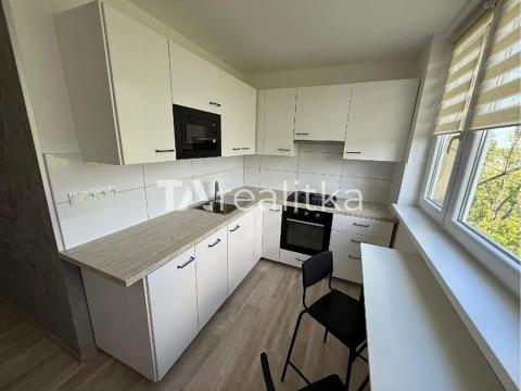 Pronájem bytu 3+1, Karviná, Kašparova, 74 m2