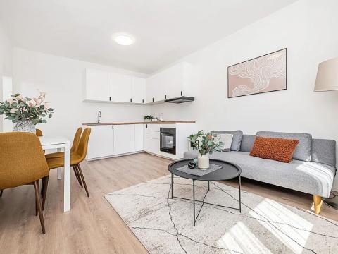 Prodej bytu 3+kk, Praha - Malešice, Káranská, 56 m2