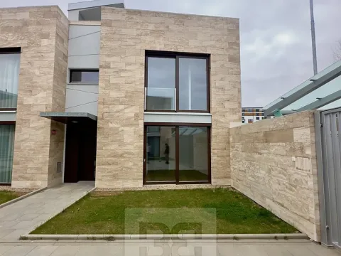 Pronájem rodinného domu, Praha - Libuš, V Hrobech, 304 m2