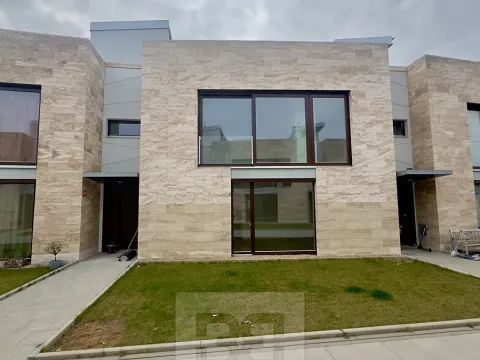 Pronájem rodinného domu, Praha - Libuš, V Hrobech, 405 m2