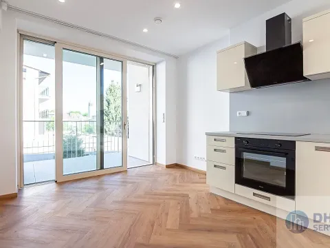 Pronájem bytu 2+kk, Poděbrady, Studentská, 36 m2
