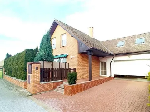 Pronájem rodinného domu, Praha - Přední Kopanina, K Tuchoměřicům, 250 m2