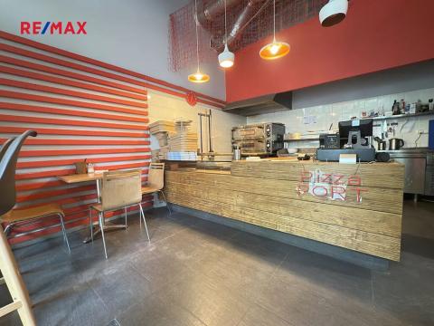 Pronájem restaurace, Praha - Holešovice, Jankovcova, 38 m2