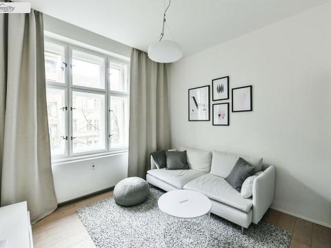 Pronájem bytu 2+kk, Praha - Vinohrady, Lucemburská, 50 m2