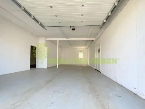 Pronájem komerční nemovitosti, Valašské Meziříčí, 120 m2