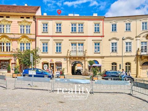 Pronájem kanceláře, Znojmo, Horní náměstí, 120 m2