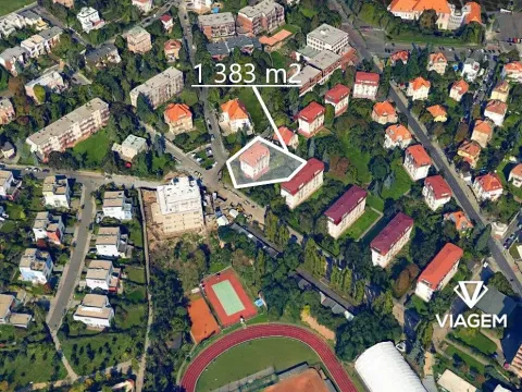 Prodej podílu pole, Praha - Dejvice, 18 m2