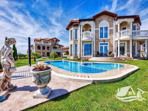 Prodej rodinného domu, Sveti Vlas, Bulharsko, 350 m2