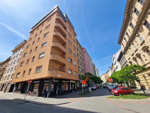 Prodej bytu 1+kk, Brno, Cihlářská, 32 m2