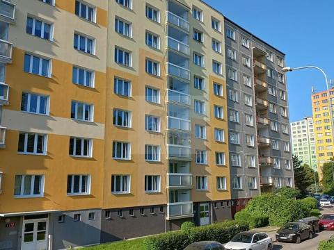 Pronájem bytu 2+1, Praha - Kamýk, Zárubova, 64 m2