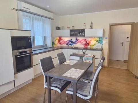 Prodej bytu 2+kk, Luhačovice, Masarykova, 76 m2