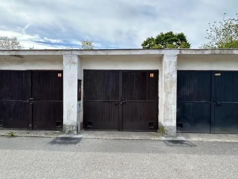 Pronájem garáže, Teplice, Mühligova, 20 m2