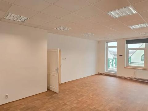 Pronájem kanceláře, Teplice, Krupská, 37 m2