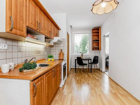 Prodej bytu 3+1, České Budějovice, Netolická, 67 m2