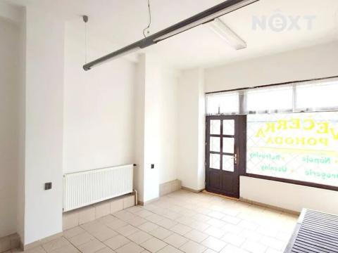 Pronájem obchodního prostoru, Doksy, Hálkova, 30 m2