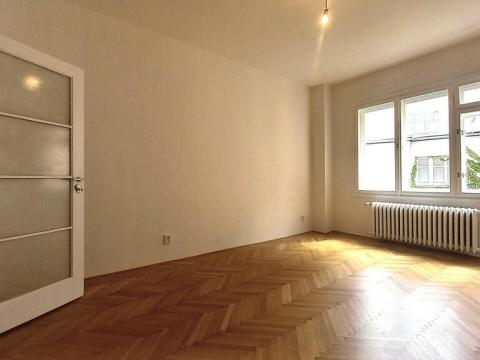 Pronájem bytu 1+kk, Praha - Nové Město, Žitná, 36 m2