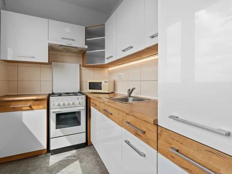 Pronájem bytu 2+1, Zlín, třída Svobody, 51 m2