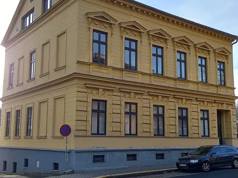 Pronájem bytu 1+kk, Jablonec nad Nisou, Podhorská, 40 m2