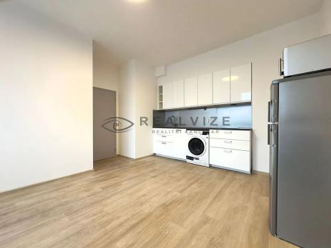 Pronájem bytu 2+kk, České Budějovice, Žižkova tř., 40 m2