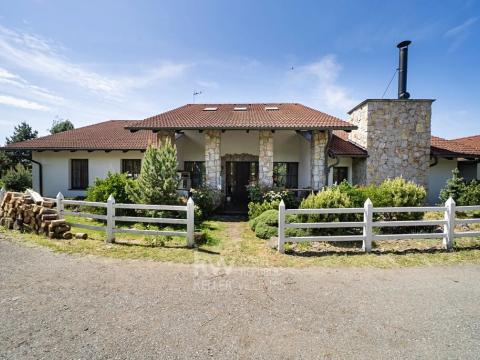 Prodej rodinného domu, Hradištko, 313 m2