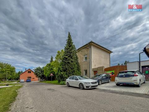 Prodej rodinného domu, Račiněves, 204 m2