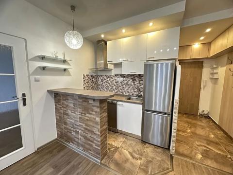 Pronájem bytu 2+kk, Jablonec nad Nisou, Řetízková, 40 m2