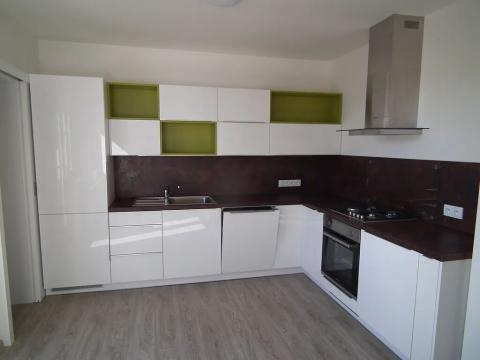 Pronájem bytu 3+1, Praha - Dejvice, Zengrova, 74 m2