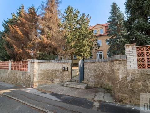 Prodej obchodního prostoru, Bílina, Petra Bezruče, 1100 m2