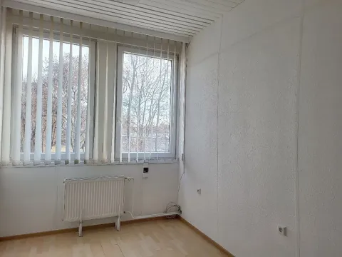 Pronájem kanceláře, Brno, Zvonařka, 13 m2