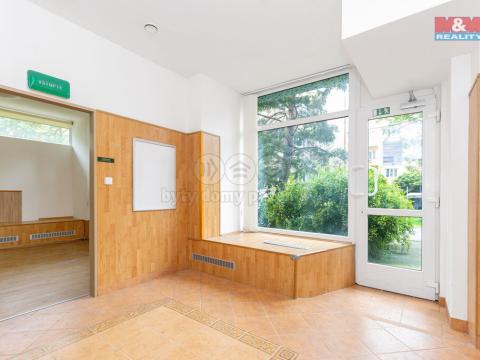 Prodej komerční nemovitosti, Pardubice - Zelené Předměstí, Havlíčkova, 65 m2