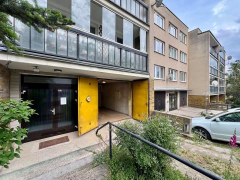 Pronájem garáže, Praha - Košíře, Od Vysoké, 15 m2