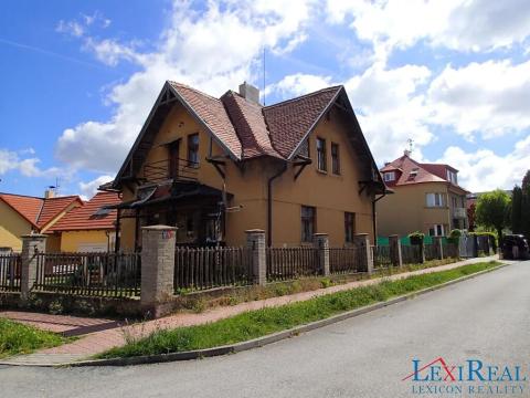 Prodej rodinného domu, Praha - Řepy, Hekova, 165 m2