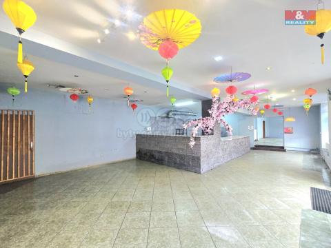 Pronájem restaurace, Praha - Uhříněves, Přátelství, 426 m2