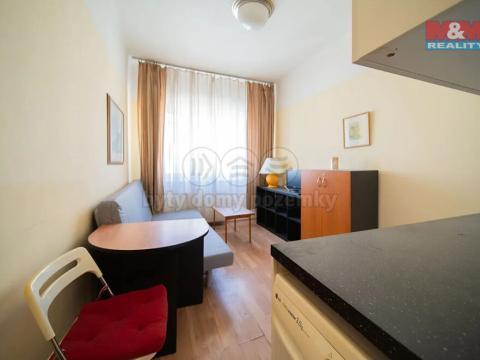 Prodej bytu 1+kk, Praha - Smíchov, Jindřicha Plachty, 20 m2