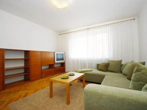 Pronájem bytu 2+1, Praha, Krátká, 62 m2