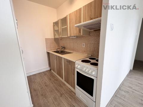 Pronájem bytu 2+kk, Praha - Bohnice, Poznaňská, 43 m2