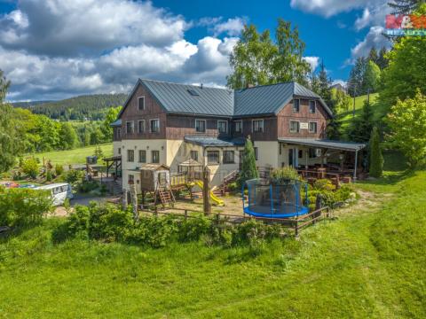 Prodej ubytování, Benecko, 1480 m2